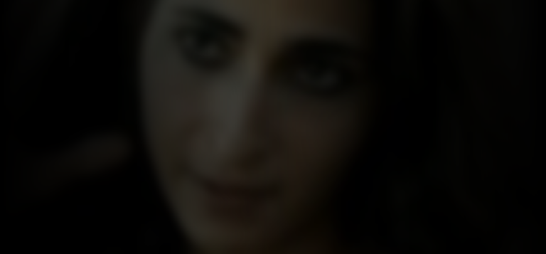 alba-flores-dd1c7d36_featured_image_biopic