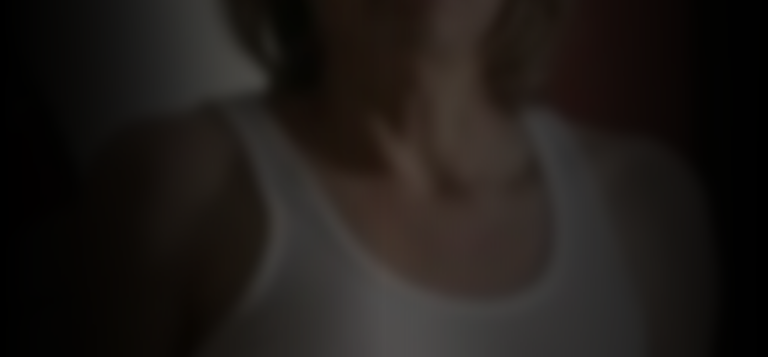 alexandra-billings-1761c4a5_featured_image_biopic
