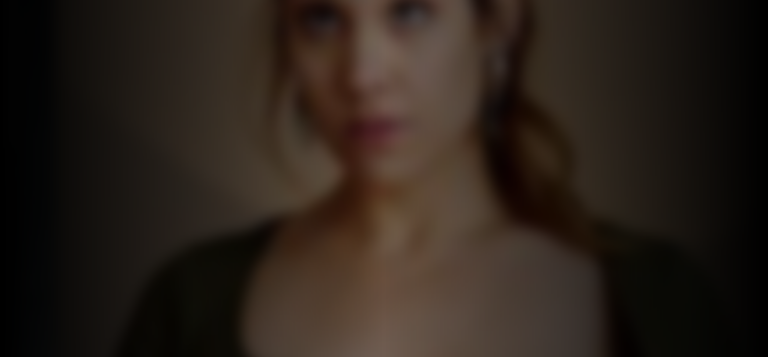 alexandra-horvath-a41b4b06_featured_image_biopic