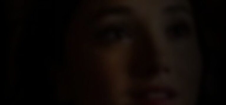 amanda-arcuri-0e126843_featured_image_biopic