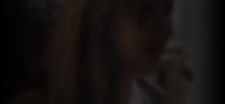 angjee-douangphoumy-5c4ebe65_featured_image_biopic