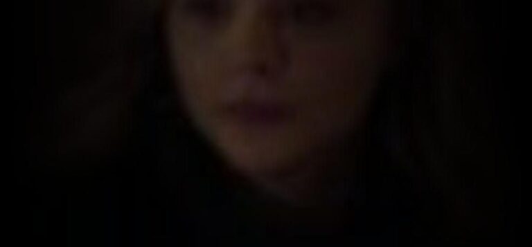 chloe-grace-moretz-868ebc8a_featured_image_biopic