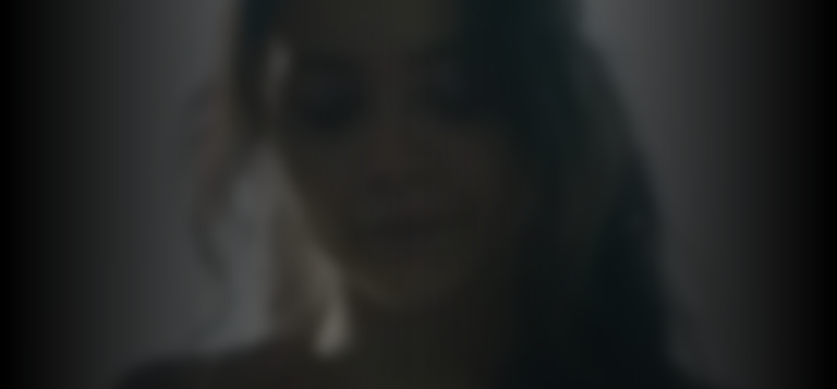 damla-sonmez-6c676d14_featured_image_biopic