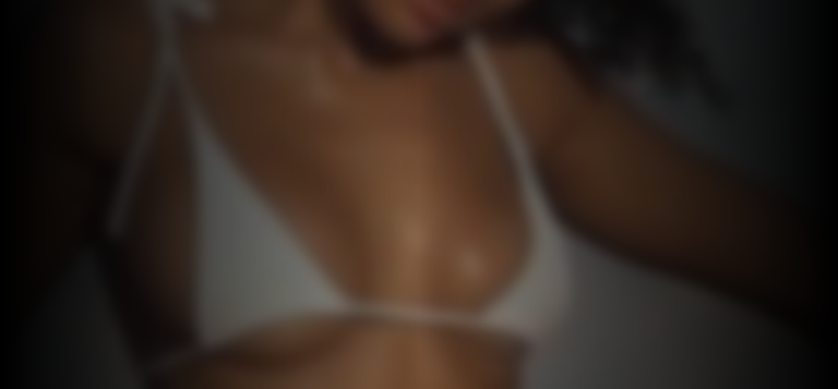 danielle-herrington-674fa7e5_featured_image_biopic