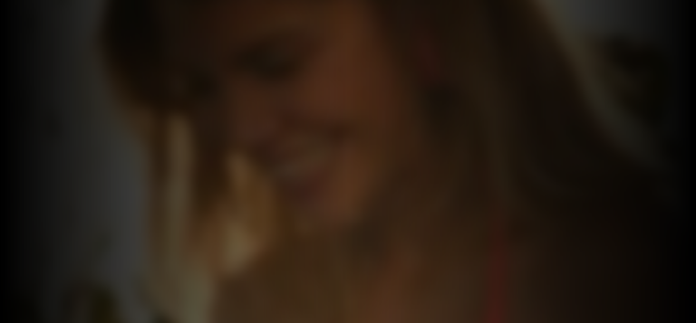 ellie-patrikios-354e9674_featured_image_biopic