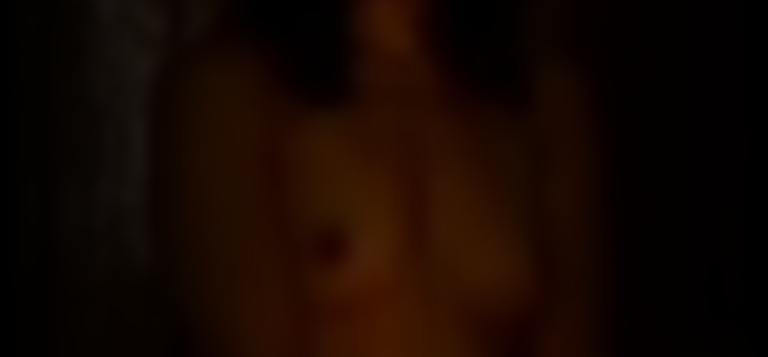 evelyn-vinyl-e51e02cf_featured_image_biopic