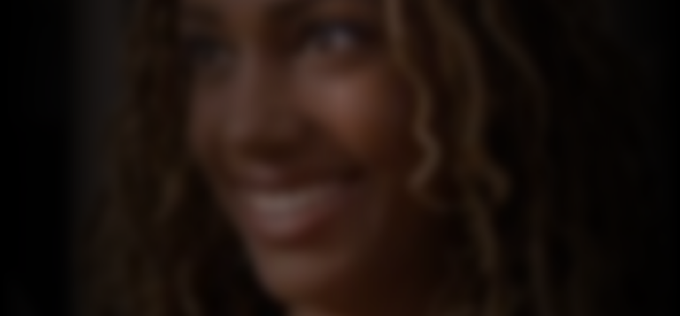 gia-lodge-o-meally-ebc081e7_featured_image_biopic
