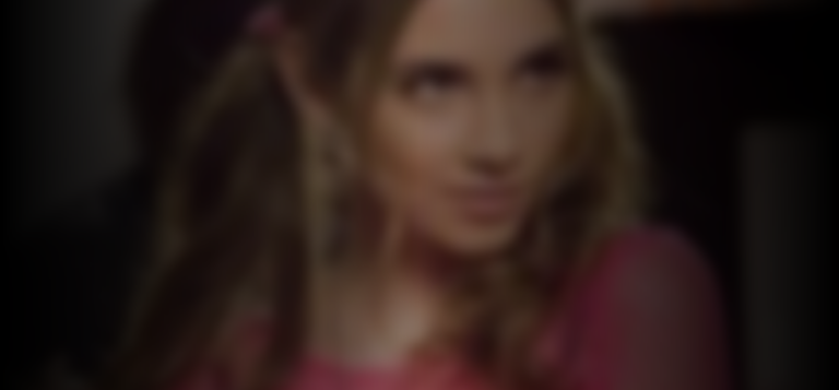 haley-pullos-208c058b_featured_image_biopic