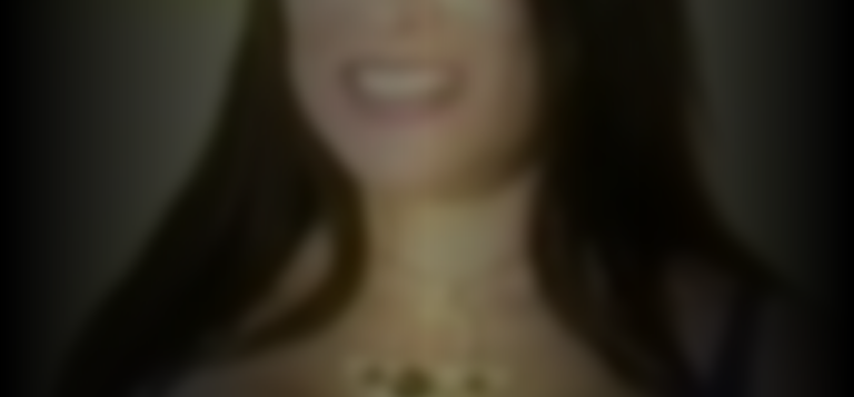 isabela-shahira-9aa6c852_featured_image_biopic