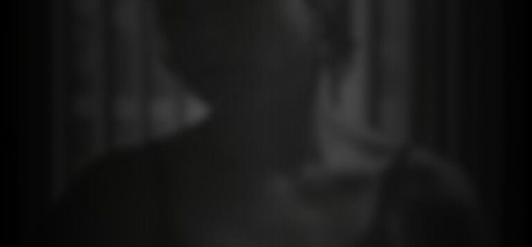 julianne-cote-4858c33a_featured_image_biopic