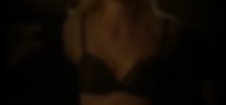 kara-killmer-e3f81e71_featured_image_biopic