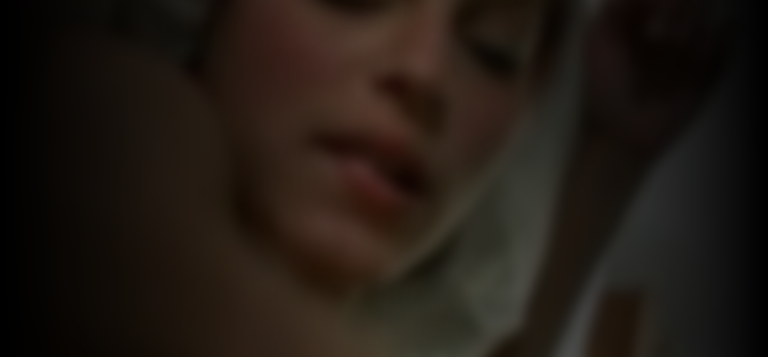 kayla-sunshine-bowers-1d0d4603_featured_image_biopic