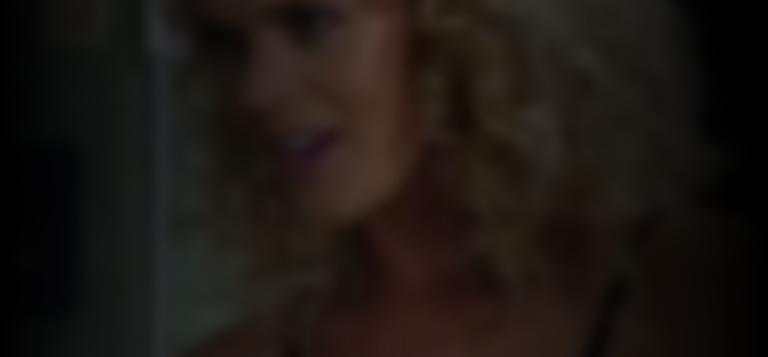 kelly-dowdle-57542566_featured_image_biopic