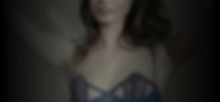 kenza-fourati-87c62bb8_featured_image_biopic