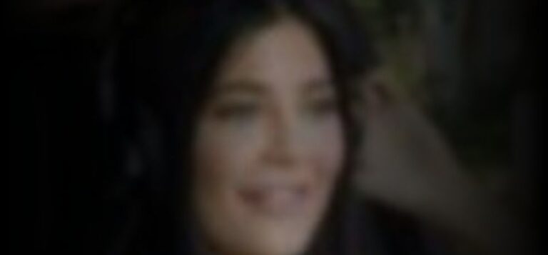 kylie-jenner-ad3f5e74_featured_image_biopic