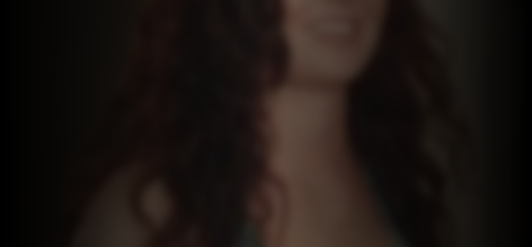 leala-selina-5821a602_featured_image_biopic