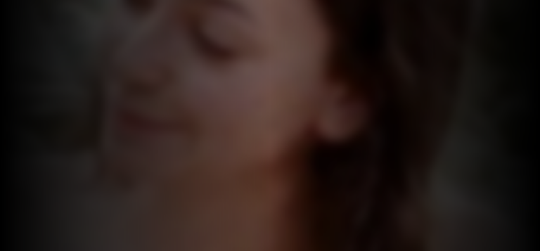 lindsey-mackin-7566fdfa_featured_image_biopic