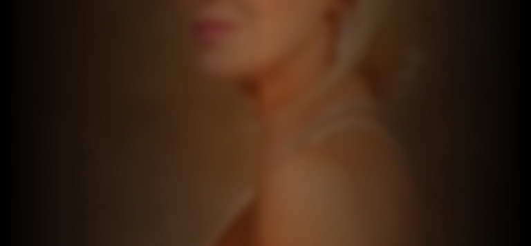 louise-linton-b5c2c799_featured_image_biopic