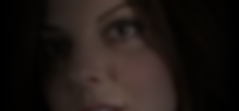 nichola-fynn-7570d6ab_featured_image_biopic