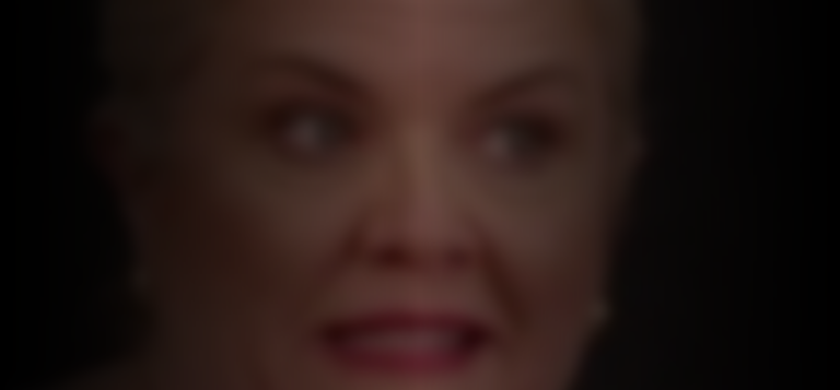 paula-pell-6e649608_featured_image_biopic