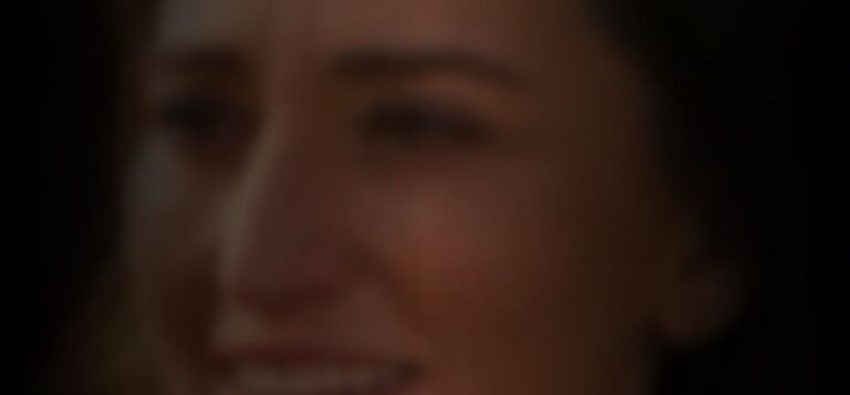 sara-bareilles-d127a364_featured_image_biopic