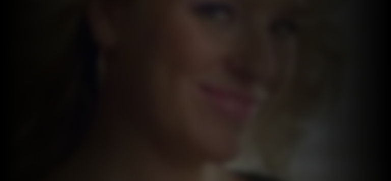 sarah-overwater-83d8c9af_featured_image_biopic