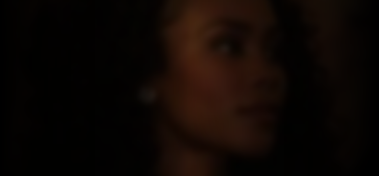 shannon-thornton-fd51dd2d_featured_image_biopic