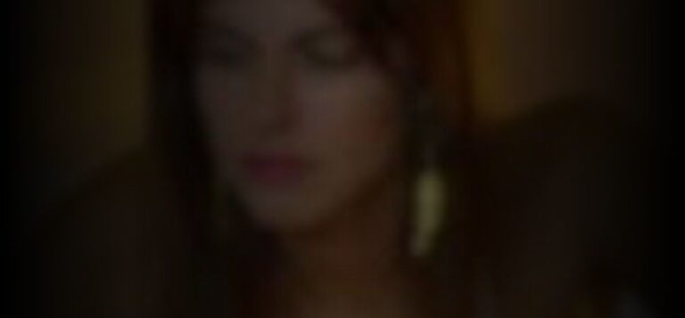 stephanie-cayo-b05816e6_featured_image_biopic