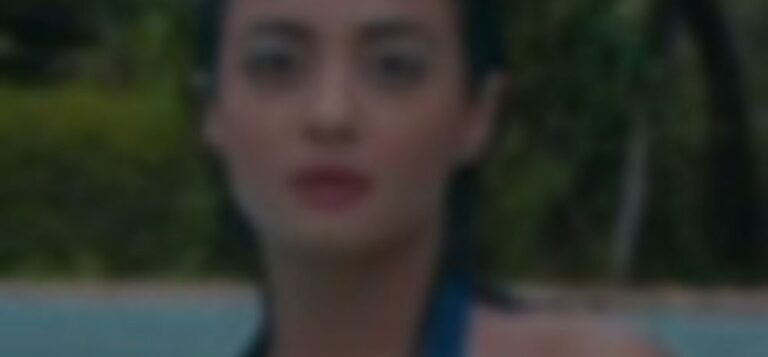 surveen-chawla-f2a76cd5_featured_image_biopic