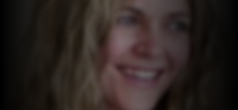 taryn-brumfitt-0724595f_featured_image_biopic