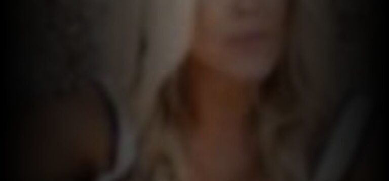 tracey-birdsall-56efbddd_featured_image_biopic
