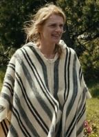 olivia-cote-8e275367_biopic