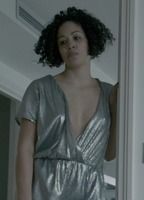 riann-steele-89f48d88_biopic
