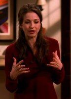 marin-hinkle-1f153192_biopic