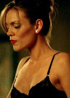 nichole-mandriche-fab1fe53_biopic
