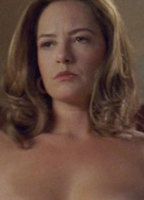 samantha-ferris-81e33c8b_biopic