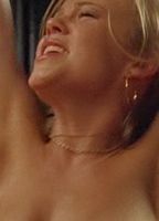 suzannah-mcdonald-8a735ee4_biopic