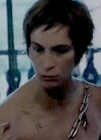 Amanda Plummer