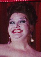 lin-tucci-56c51968_biopic