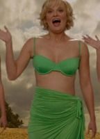 Martha Plimpton