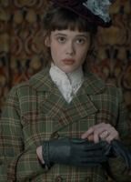 mathilde-warnier-7117a7c1_biopic