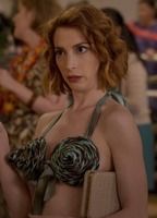 molly-bernard-b28f4096_biopic