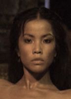 yoko-a3de6df3_biopic